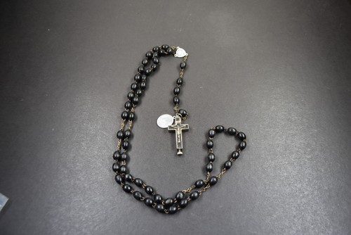 Antiker rosenkranz und kreuz - antiker,