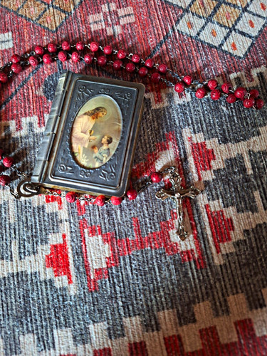 Rosenkranz rote perlen mit - rosenkranz,
