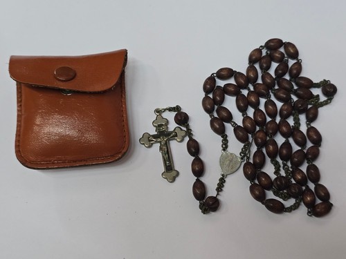 Alter rosenkranz aus holz mit - alter,